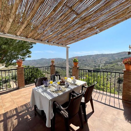 Villa En Frigiliana Con Piscina Y Jacuzzi Dış mekan fotoğraf