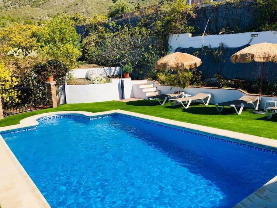 Villa En Frigiliana Con Piscina Y Jacuzzi Dış mekan fotoğraf